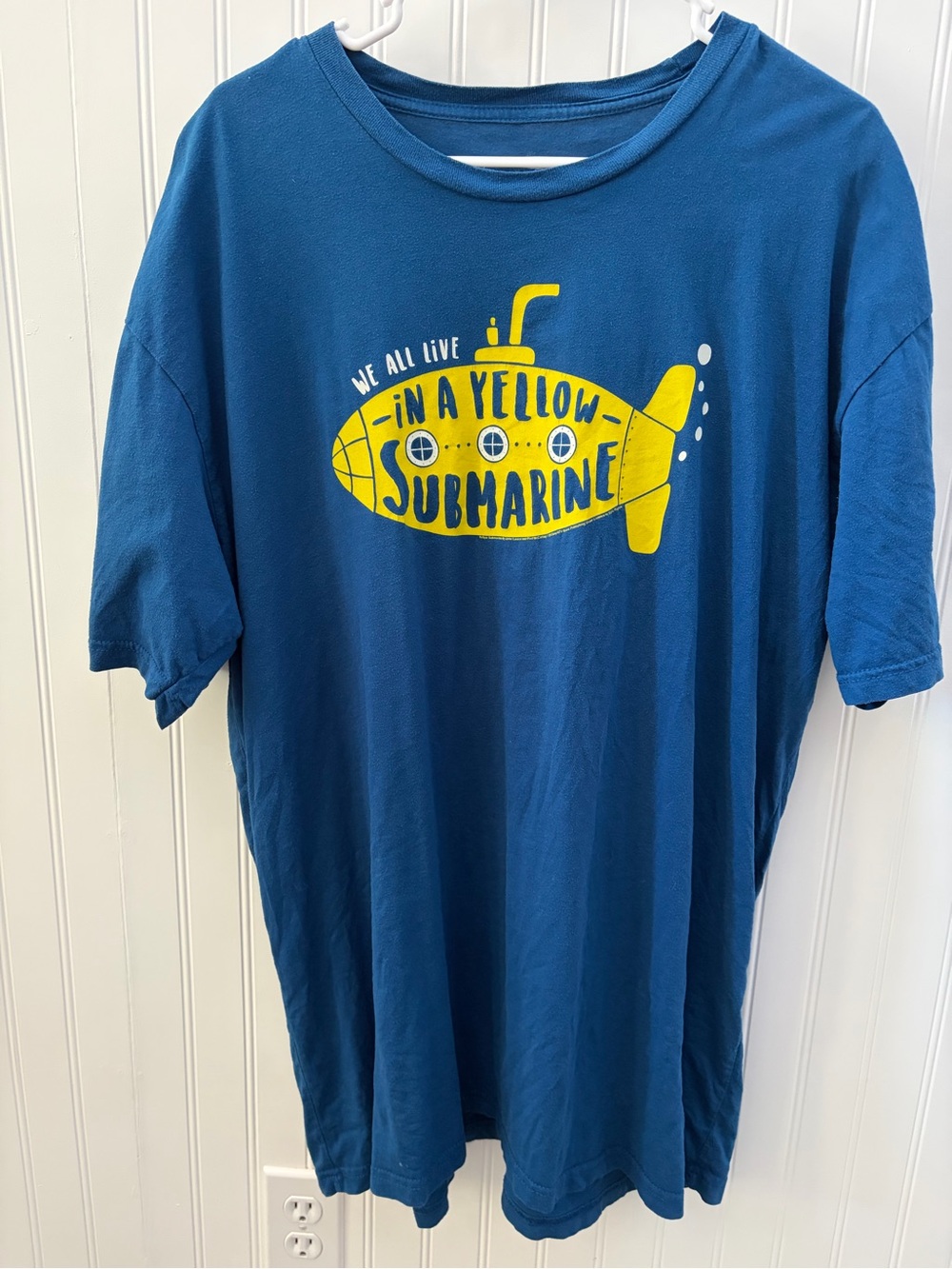 “We all live in a yellow submarine” graphic tee